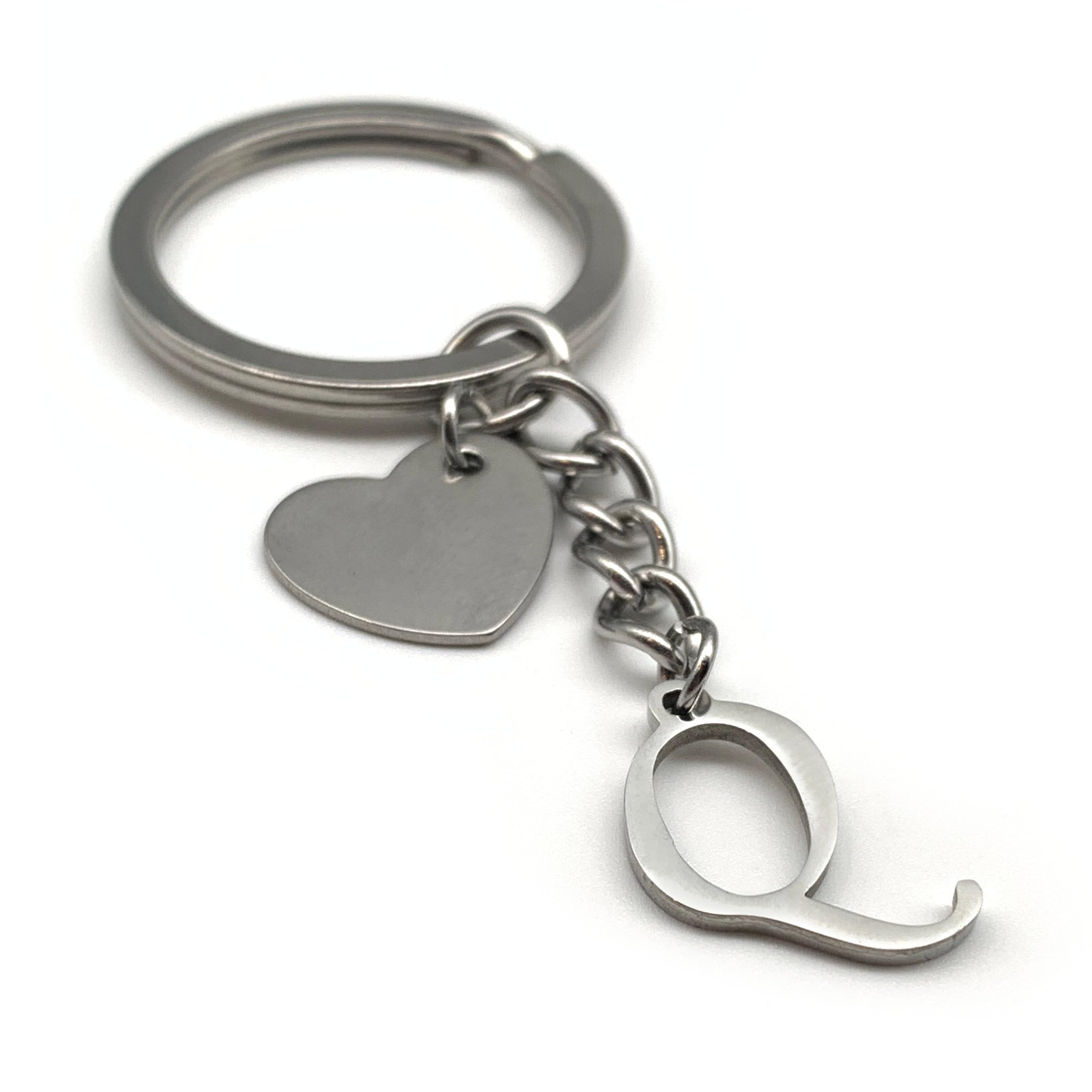 EVEMATE Keyring Letter with Heart - Initial A-Z Pendant Keychain - Handmade Stainless Steel - Name Gift Car Friend Partner (Q)