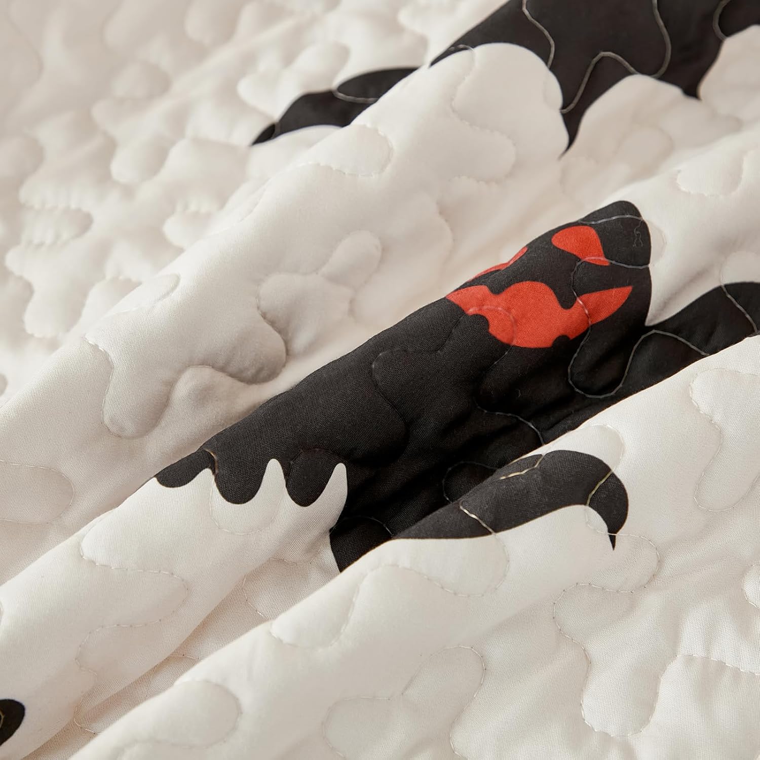 WONGS BEDDING Halloween Quilt Set Queen, 3 Pieces Black Ghost Bat Pumpkin Spider Holiday Themed Bedspread Bedding Set, Decorative Coverlet Set with 2 Pillow Shams(96"x 90")