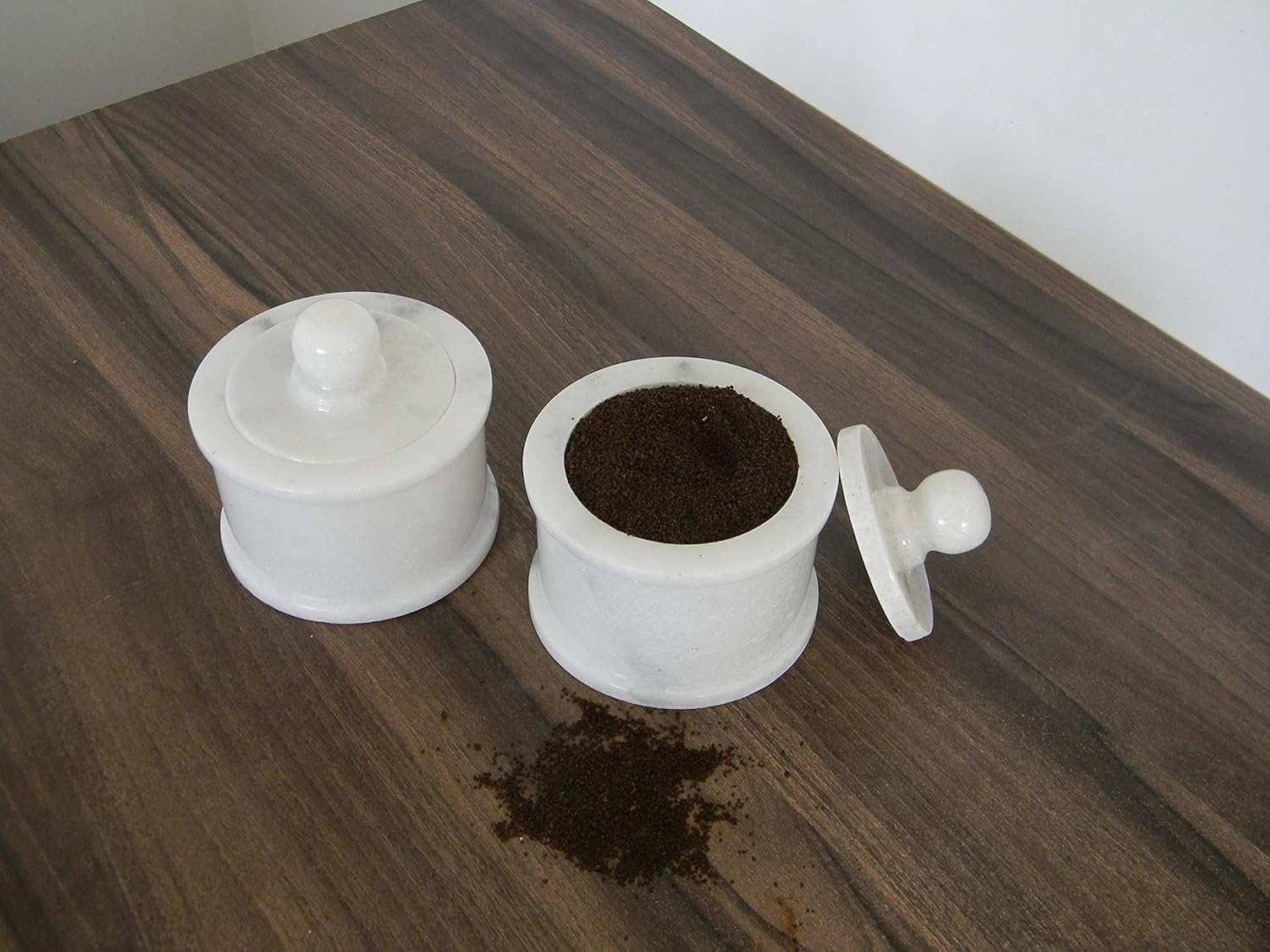 Bodega de sal de mármol blanco hecho a mano, cuencos de sal y pimienta y azúcar con tapa, tarro de especias para juego de cocina, condimentos y herramientas de especias, caja de baratijas y macetas de 5