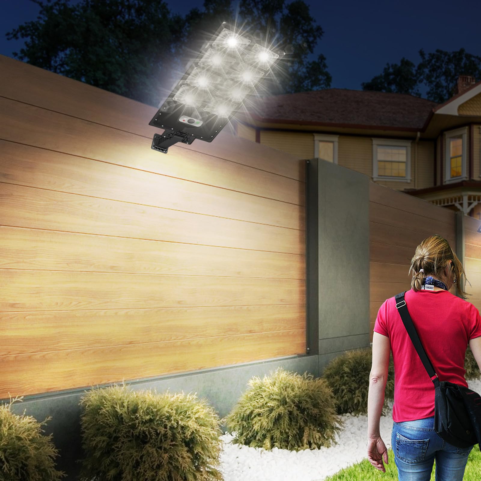 Lampada A Energia Solare LED Luminoso Sicurezza Notturna