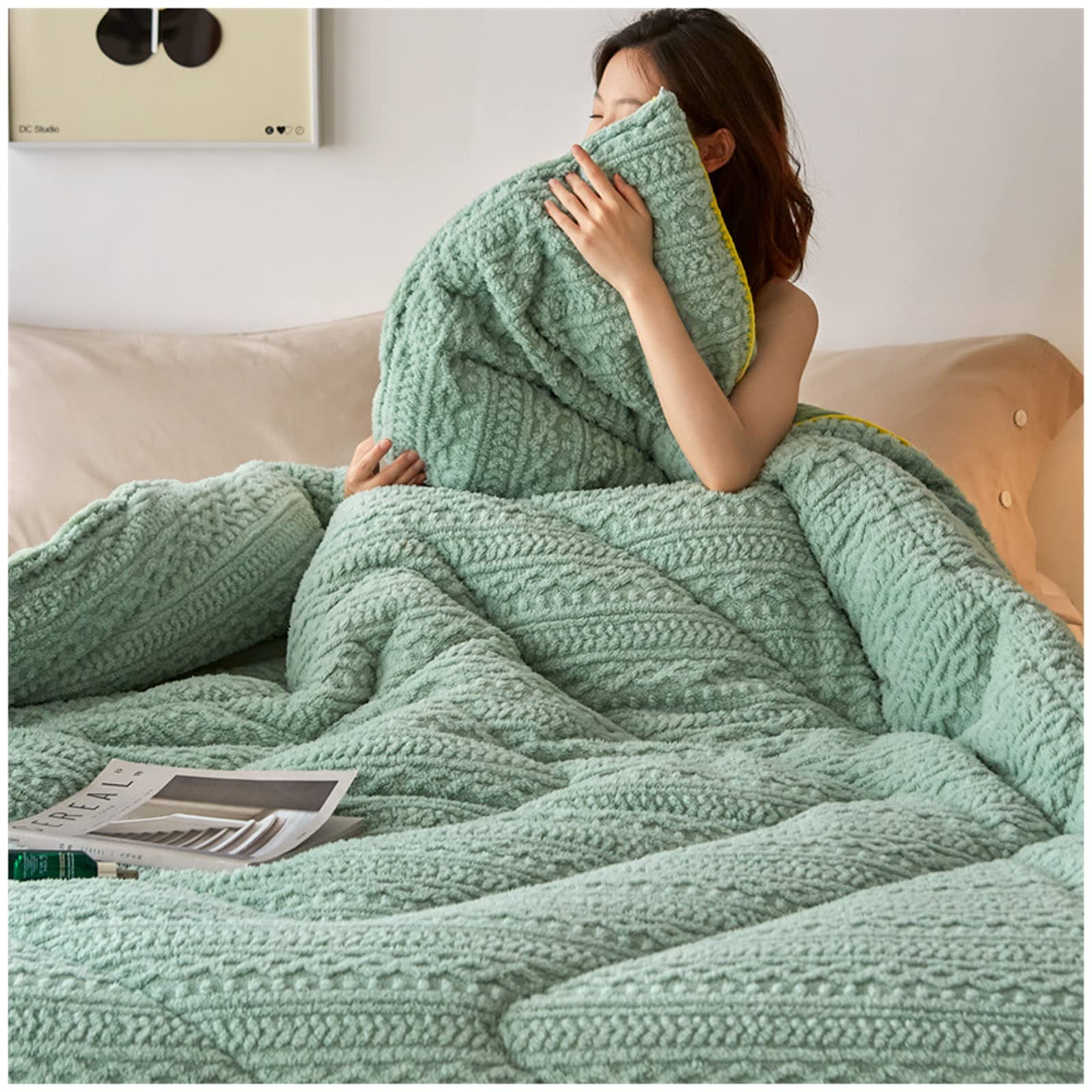 Édredon duveteux épais pour ne plus jamais avoir froid au lit