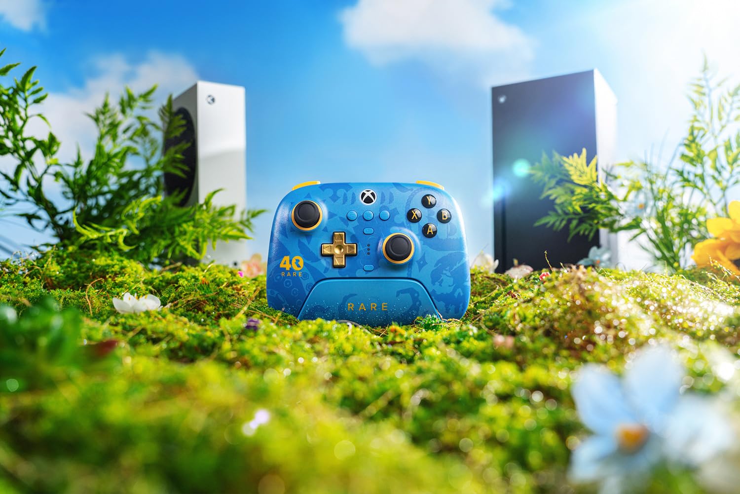8BitDo Ultimate 3-mode Wireless Controller for Xbox, Hall Effect Joysticks, Rare 40th Anniversary Edition