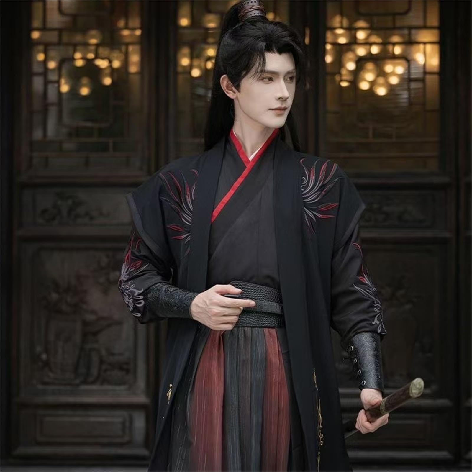 Schwarz-rotes Hanfu-Kleid for Herren, traditionelle Stickerei, Kreuzkragen, Kostüm, Vintage, Nachtschwertkämpfer, Cosplay-Kleidung