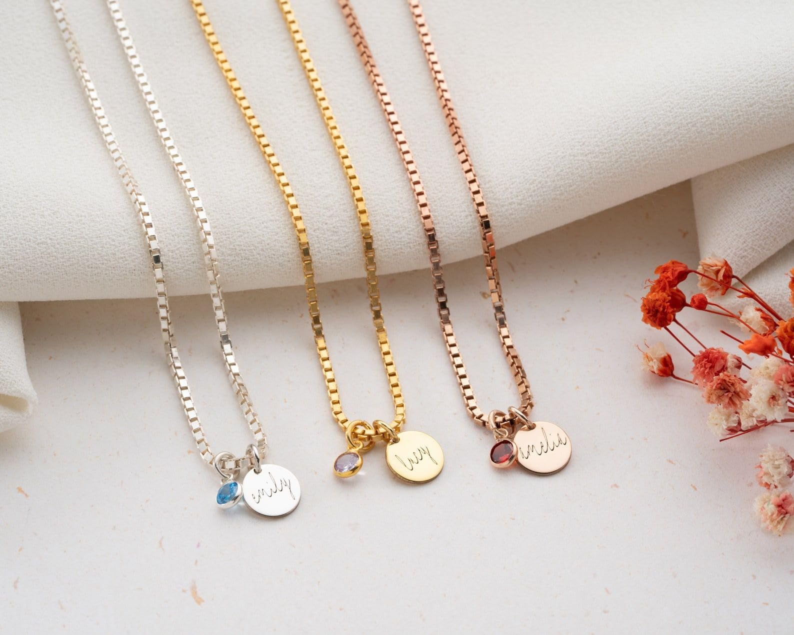 Su misura disco collana con pietra portafortuna personalizzato con nome per mamma Festa della Mamma Natale anniversario compleanno