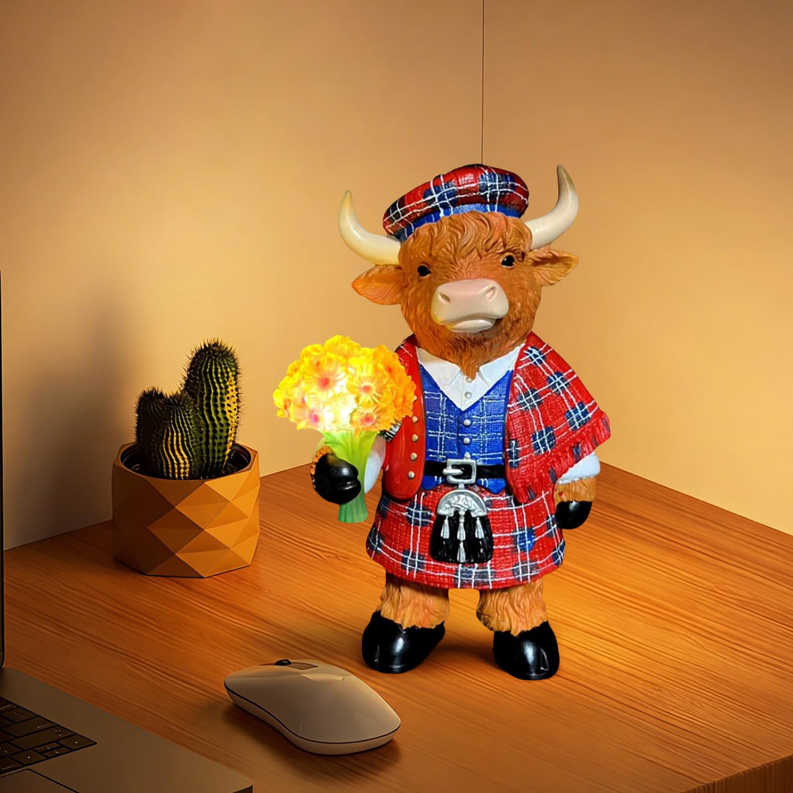 Scottish Cow Bouquet Lamp, Scottish Highland Cow Lamp, Adorable Highland Cow Decor for Bedroom, Living Room, Party Centerpiece, Unique Idea for Home Decor Enthusiasts