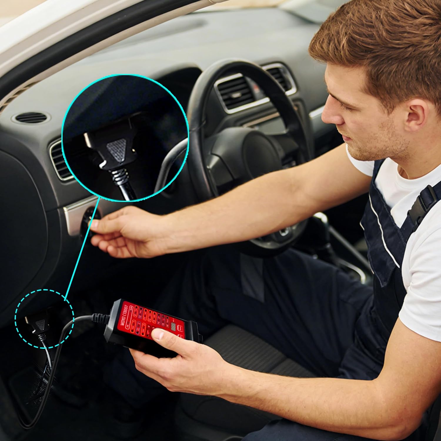 OBD2 Breakout Box, WOYO CTB007 12V/24V CAN Tester Box with 27 inches OBD Extension Cable, Digital VPP Voltage of 16 PINs, Automotive OBD2 Diagnostic Tool OBDII Protocol Communication Detector