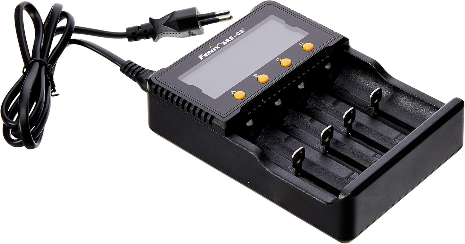 caricabatterie fenix 18650