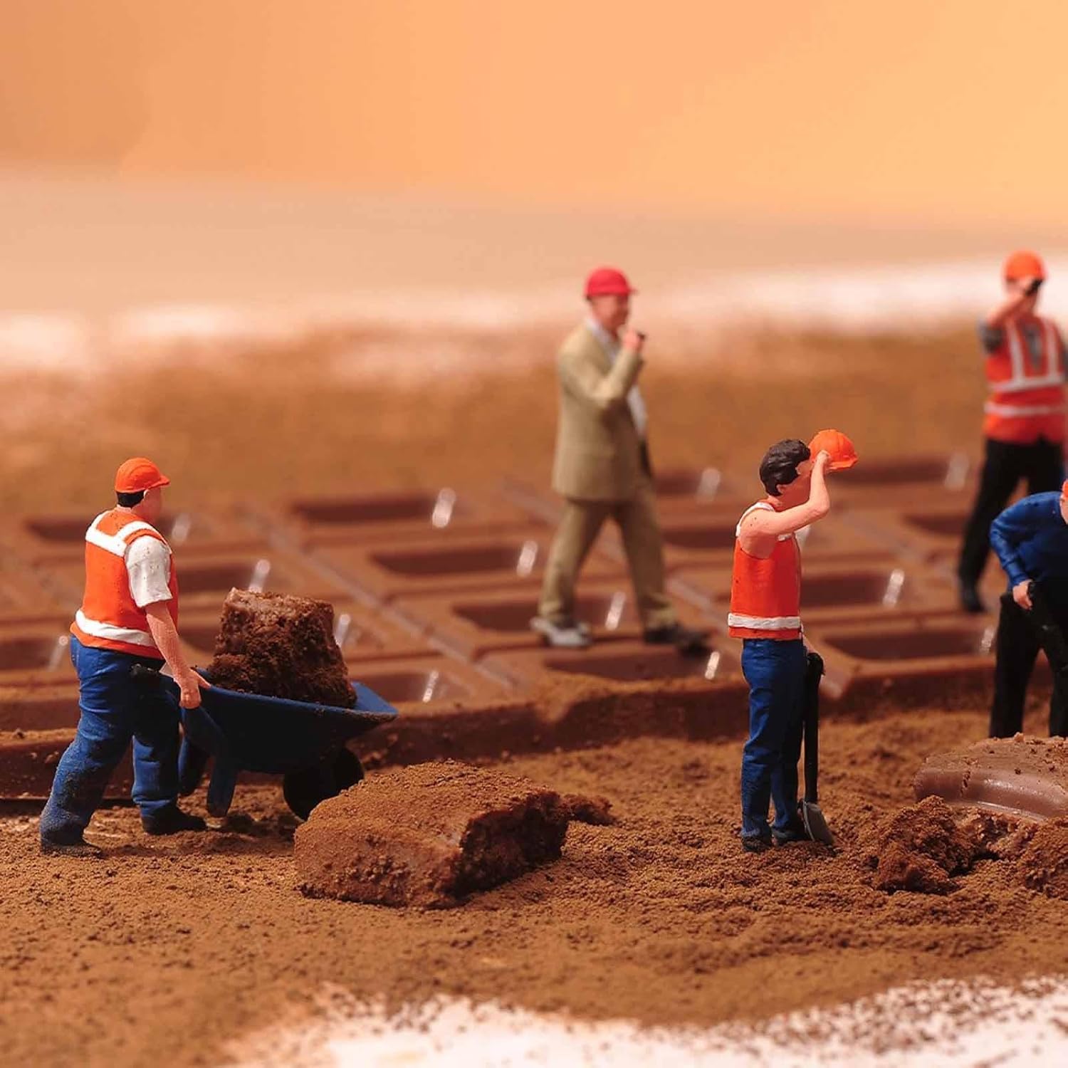Miniature Figures Model 1/64 Scale,Simulation Construction Building Workers Mini Diorama Figure for Miniature Scene Layout, Style A
