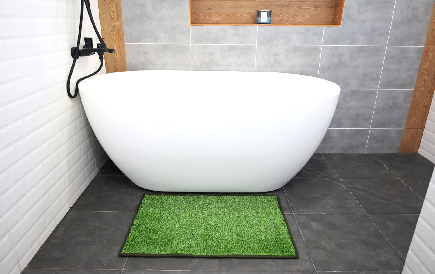 Paladin スモール スムースカット インドアマット - 滑り止め、速乾性の合成芝マットで室内の快適さとスタイルを実現