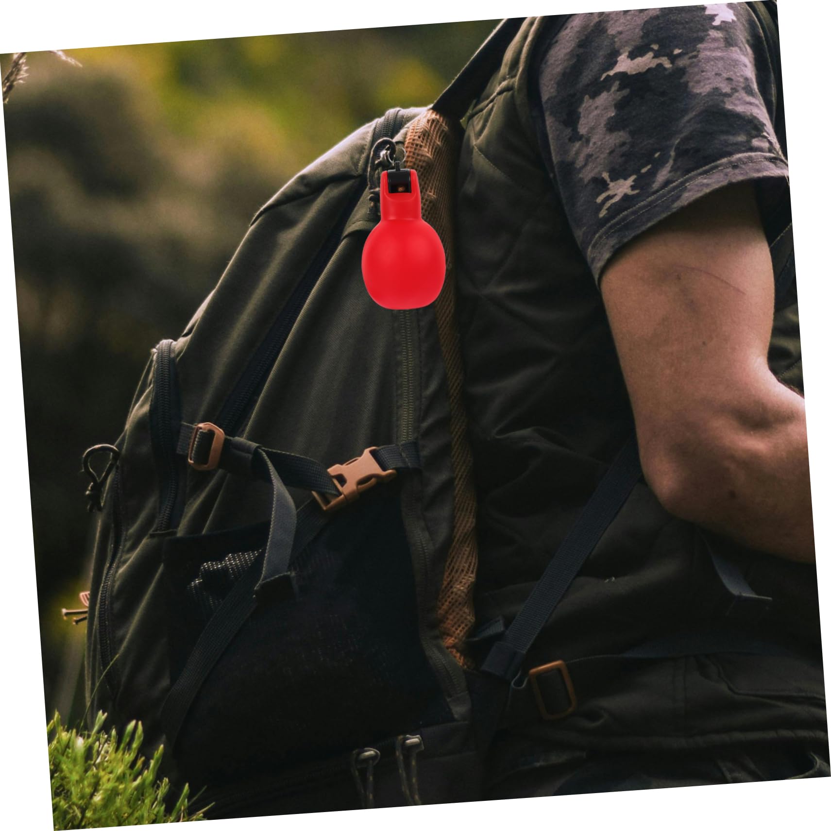 6pièces Sifflets De Survie Sifflet De Secours Portable pour Activités Extérieures Urgence avec Fort Et Outil Pratique pour Camping Et Randonnée