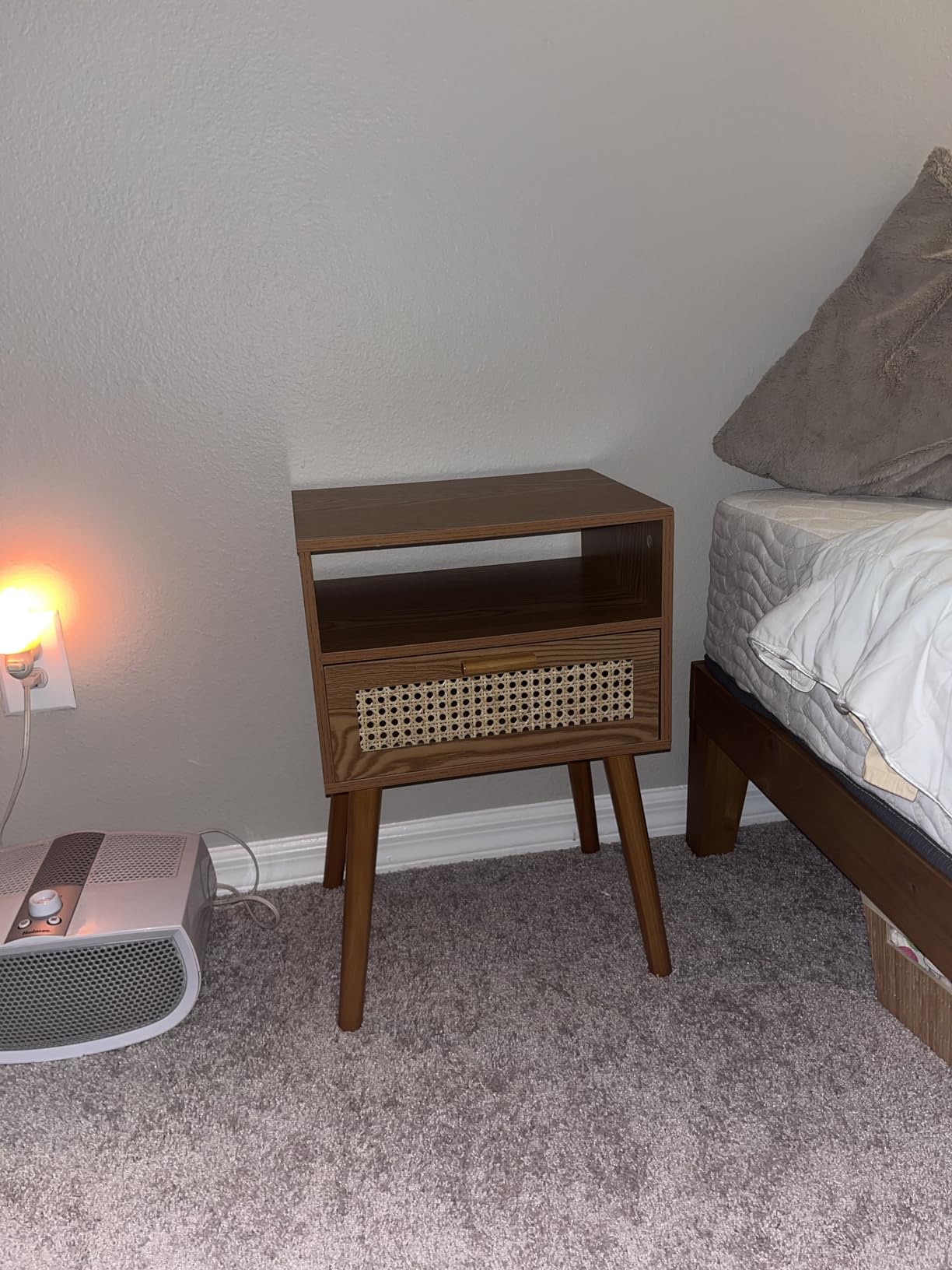 $11/mo - Finance MaxSmeo Mid Century Modern Nightstand with Charging ...