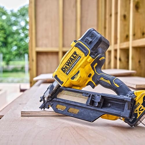 DEWALT - Cloueur à Charpente XR 18 V Brushless Nouvelle Génération, unité nue, DCN930N-XJ - 6