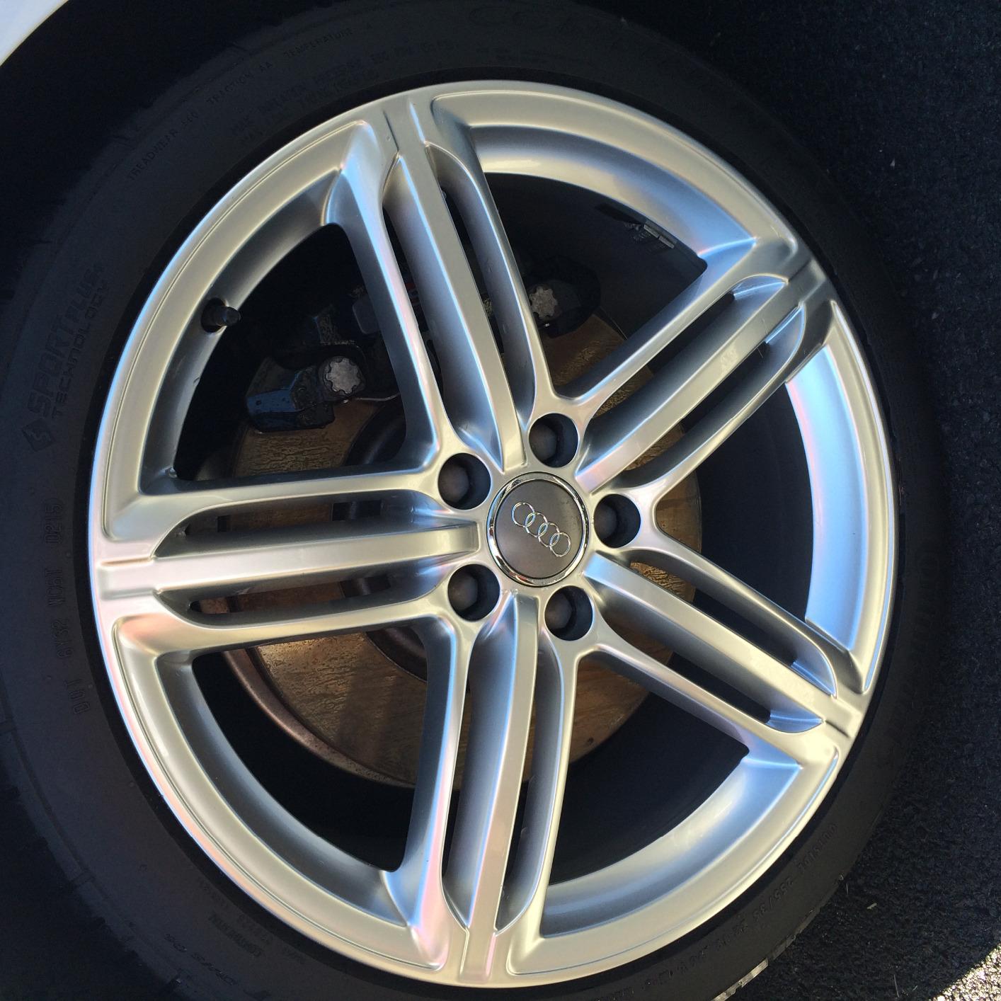 Customer photo 1
