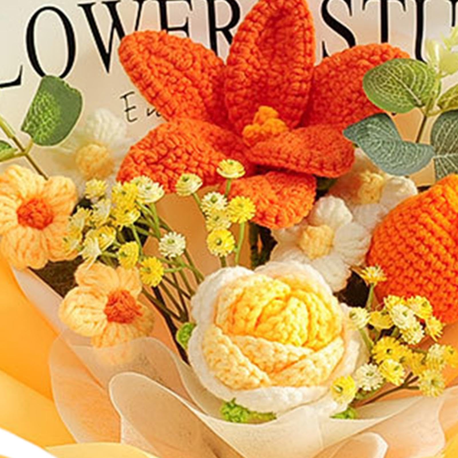Gralara Gehäkelter Blumenstrauß, bereits hergestellter künstlicher Blumenstrauß, gestrickte Blumen für Zuhause, gelbe Rosenblüte