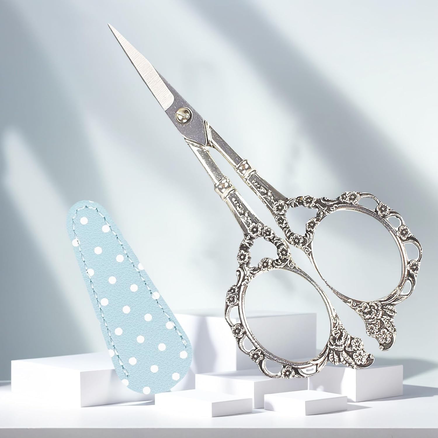 Retro Embroidery & Cross Stitch Scissors Vintage 4.5 Inch Size - Sharp Point Tiny Scissors with PU Leather Case for Handicraft Sewing Tool for Women DIY