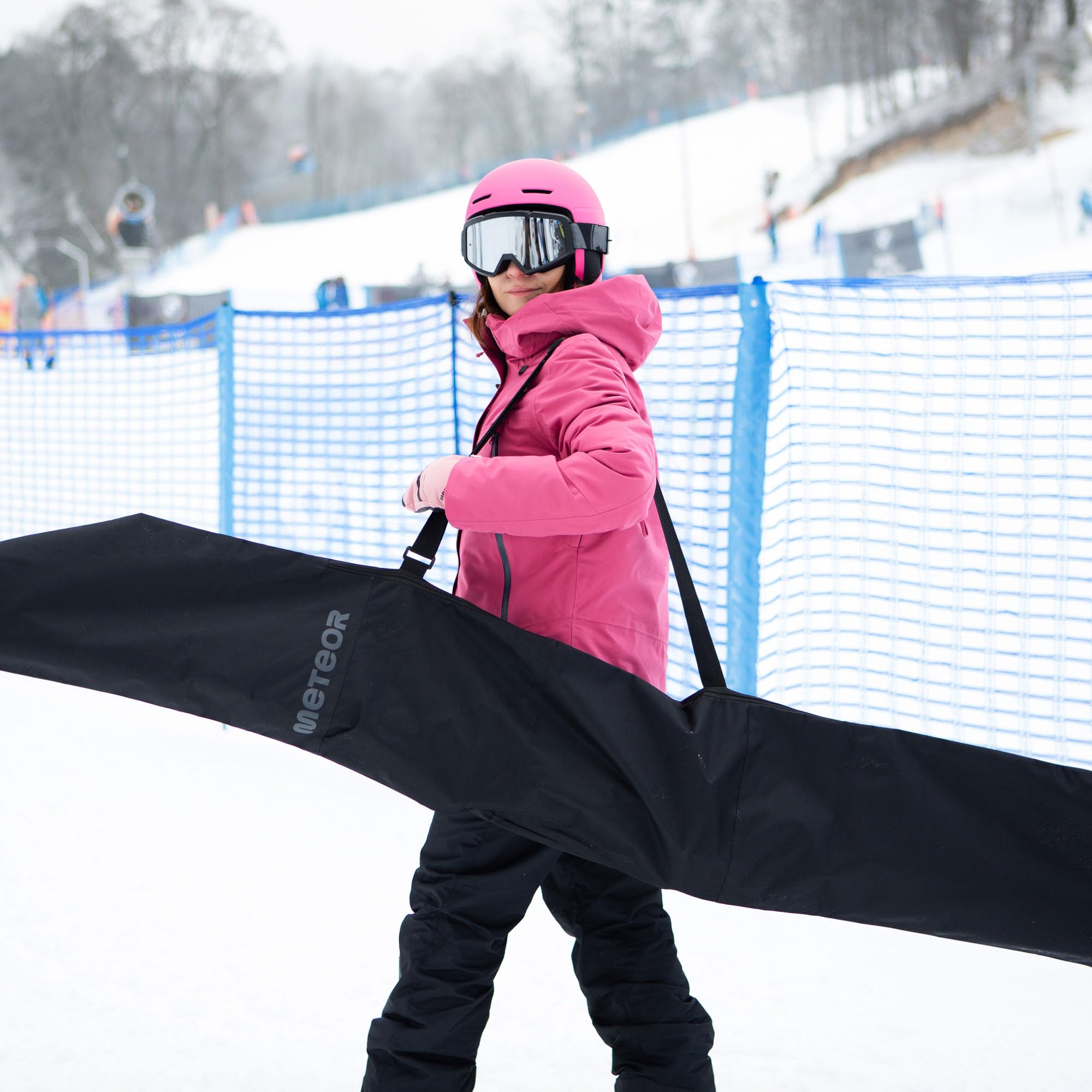 Meteor Sac à Chaussures de Ski Compact pour Chaussures de Ski et Gants - Sac à Chaussures de Ski imperméable idéal pour Les Vacances de Ski et Les Sports d'hiver - Léger et Durable - Idéal pour Les