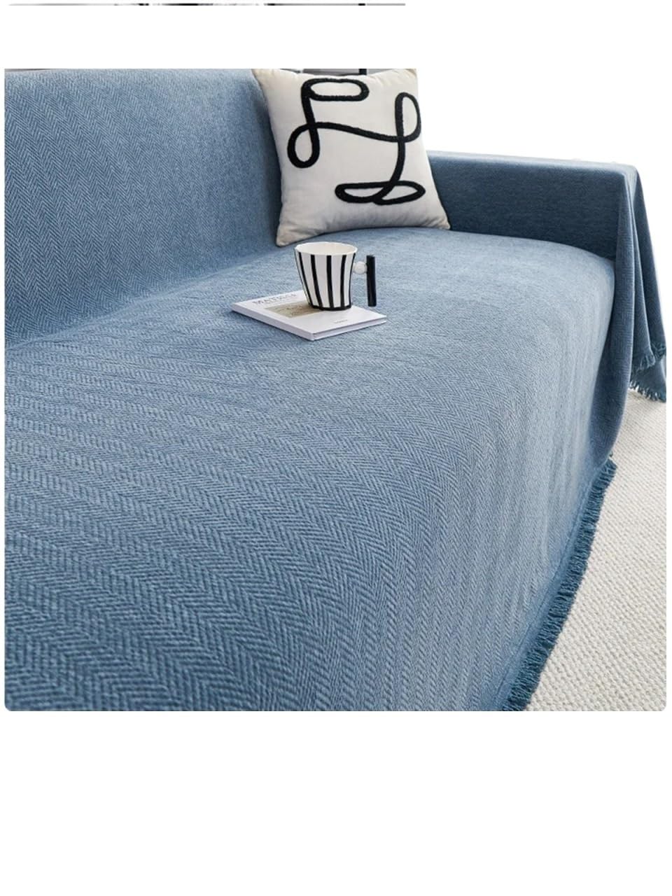 Couverture de canapé étanche pour un salon chaleureux en chenille bleue