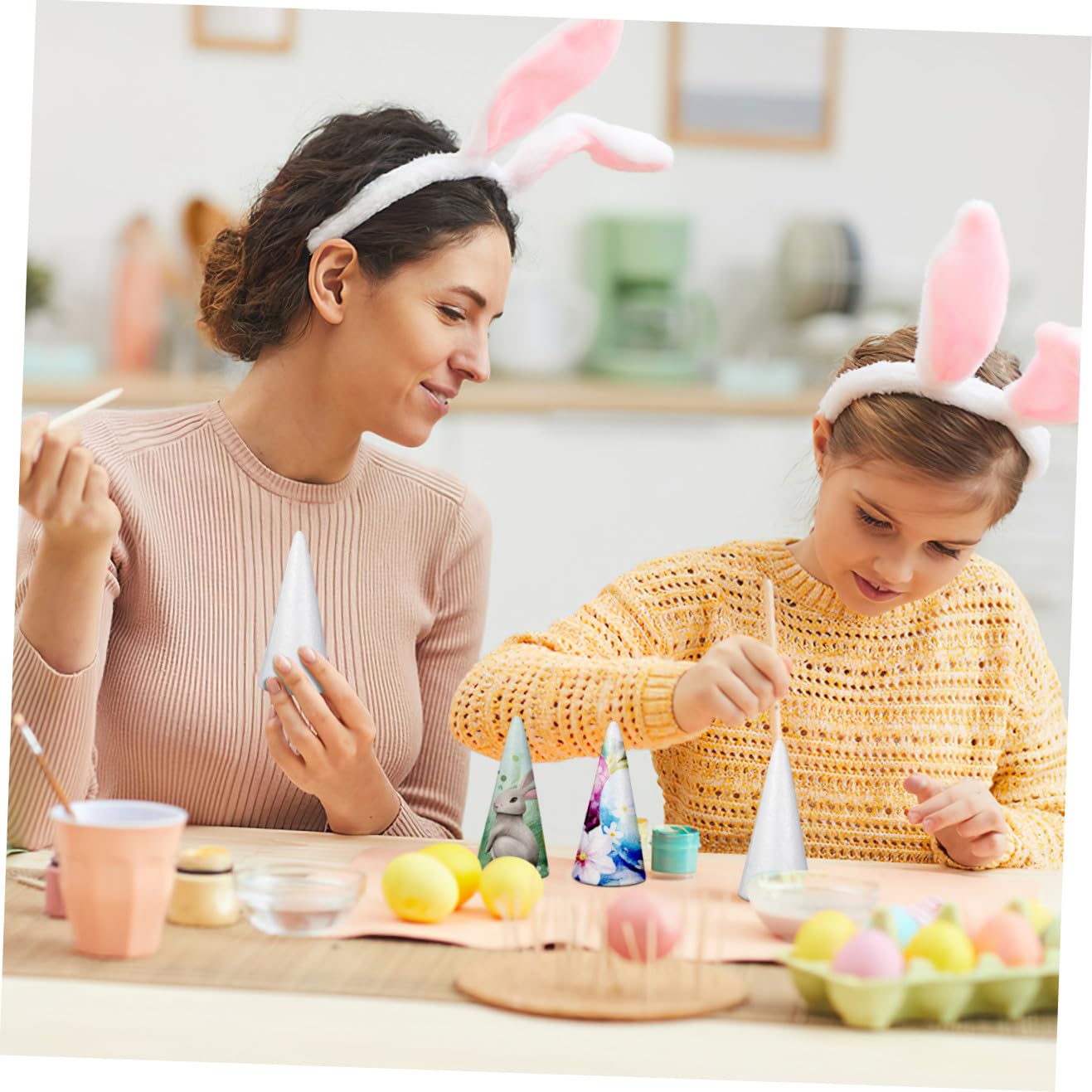 BESPORTBLE 12 Coni di Schiuma Bianca per Lavoretti Creativi, Decorazioni Fai da Te per Bambini, Centrotavola per L'Albero di Natale, Accessori per La Decorazione della Casa