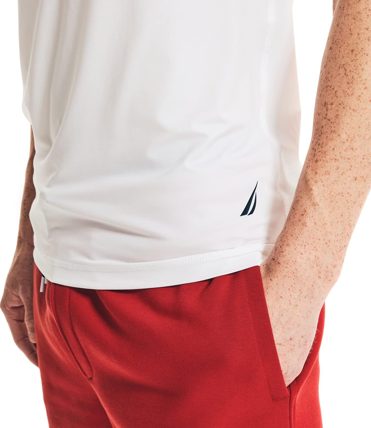 Nautica Mens Sleeveless Base Layer Solid Athletic Muscle Tank Top