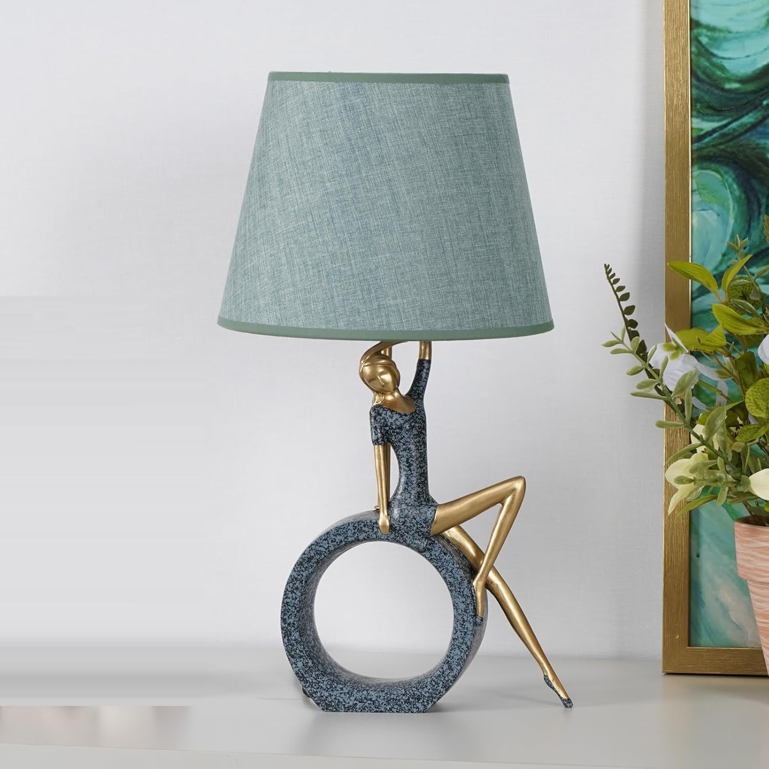 Girl Artwork Dekorative Tischlampe, 48,3 cm, moderne Nachttischlampe mit Leinen-Schirm, blauer und goldener Harzsockel, LED-Leuchtmittel im Lieferumfang enthalten