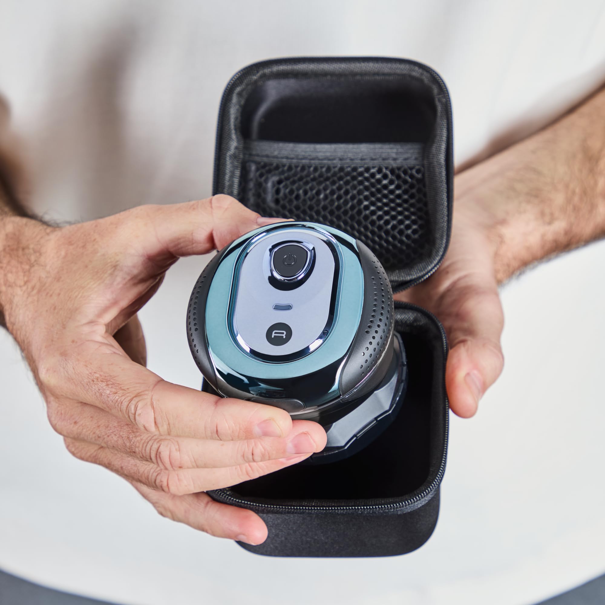 Rowenta GentleBald, Rasoir de tête, 5têtes de rasage, Lames avec revêtement Titanium, Irritation évitée, TN3110E0