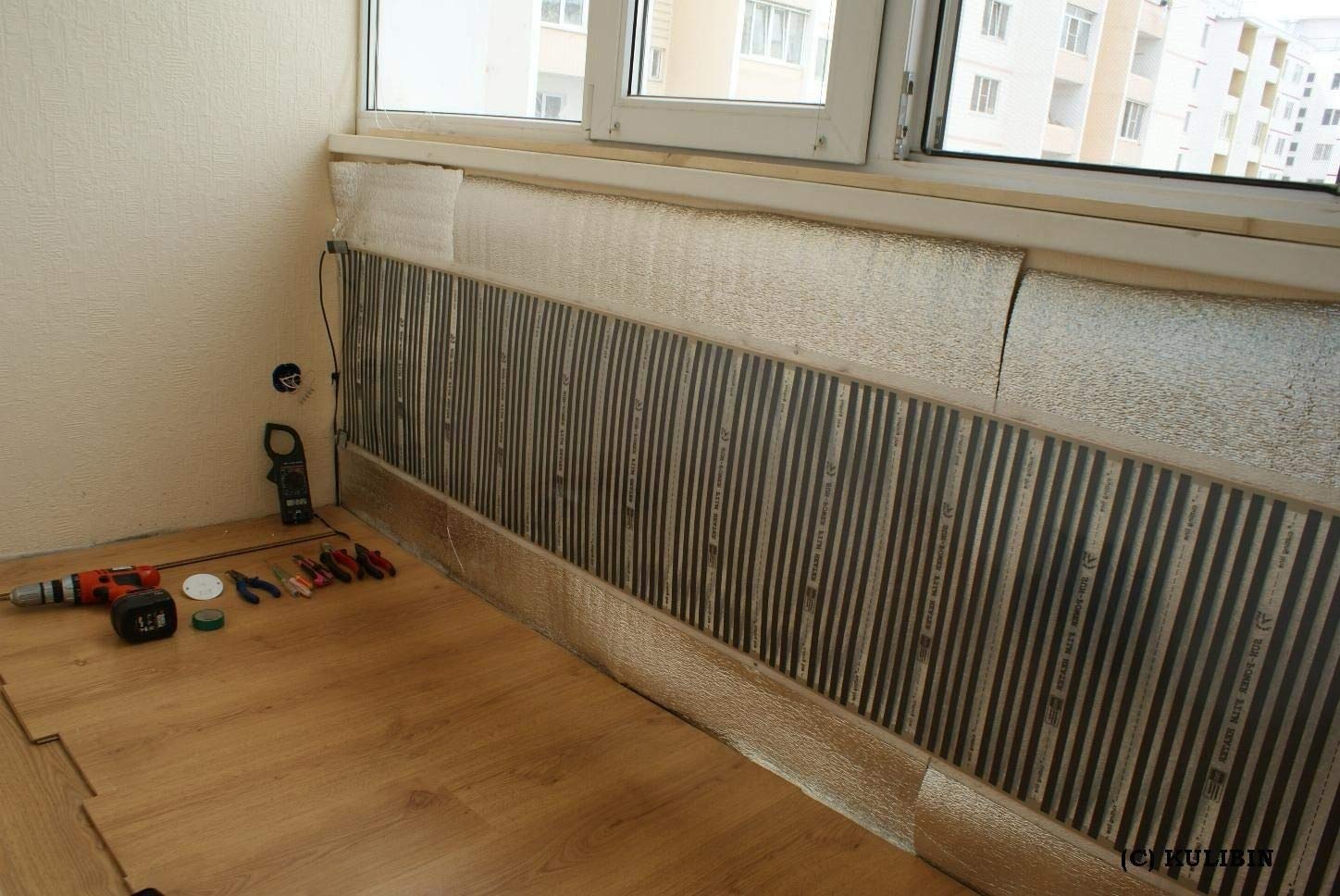 Pellicola riscaldante 4 m solo per montaggio a parete e soffitto e progetti individuali.