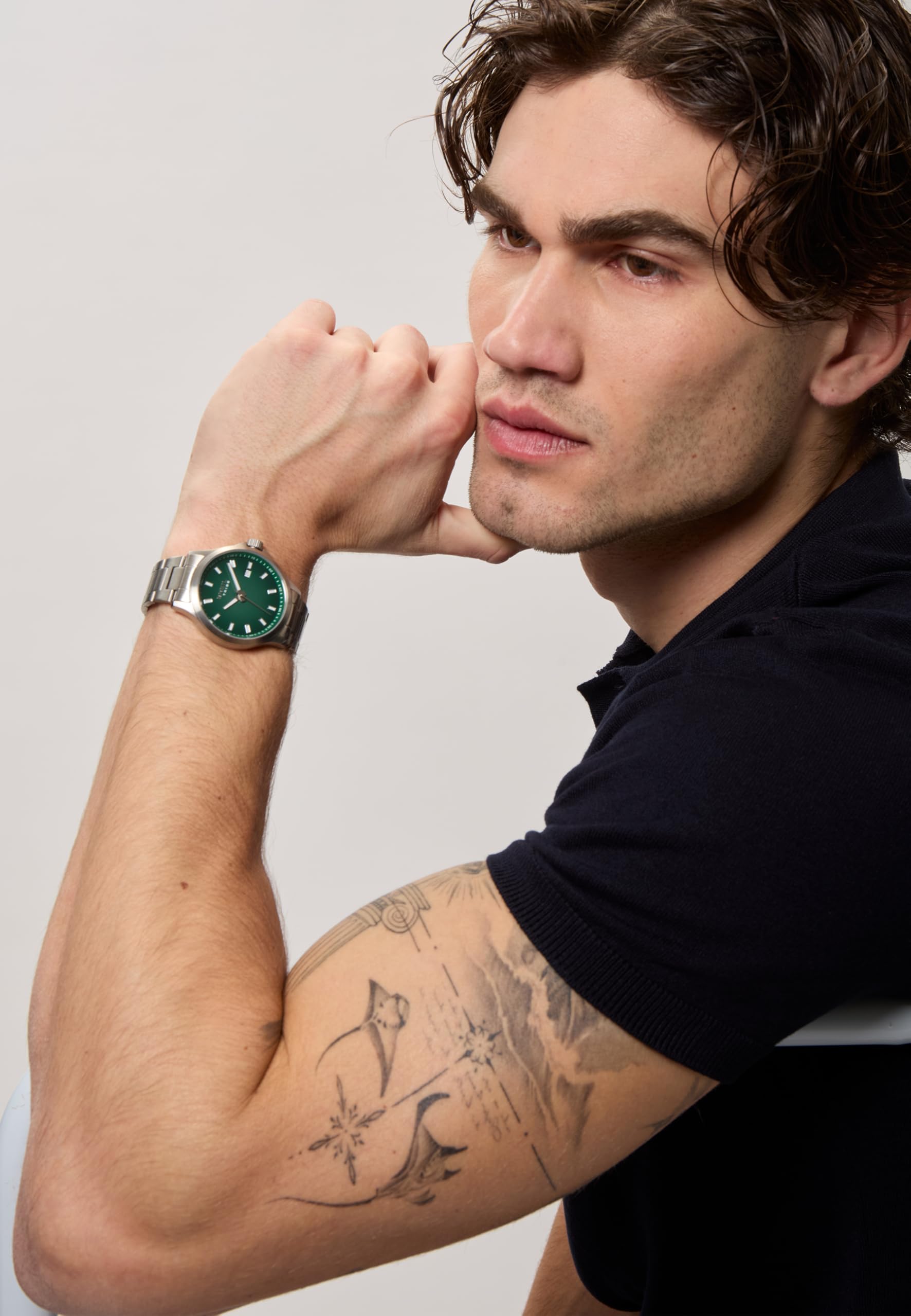 Breil, Collezione Kai, Orologio Uomo Solo Tempo, Orologio in Acciaio, Design Elegante, Impermeabile fino a 50m, Movimento al Quarzo, Cassa 40 mm, Pratica Chiusura con Pulsanti