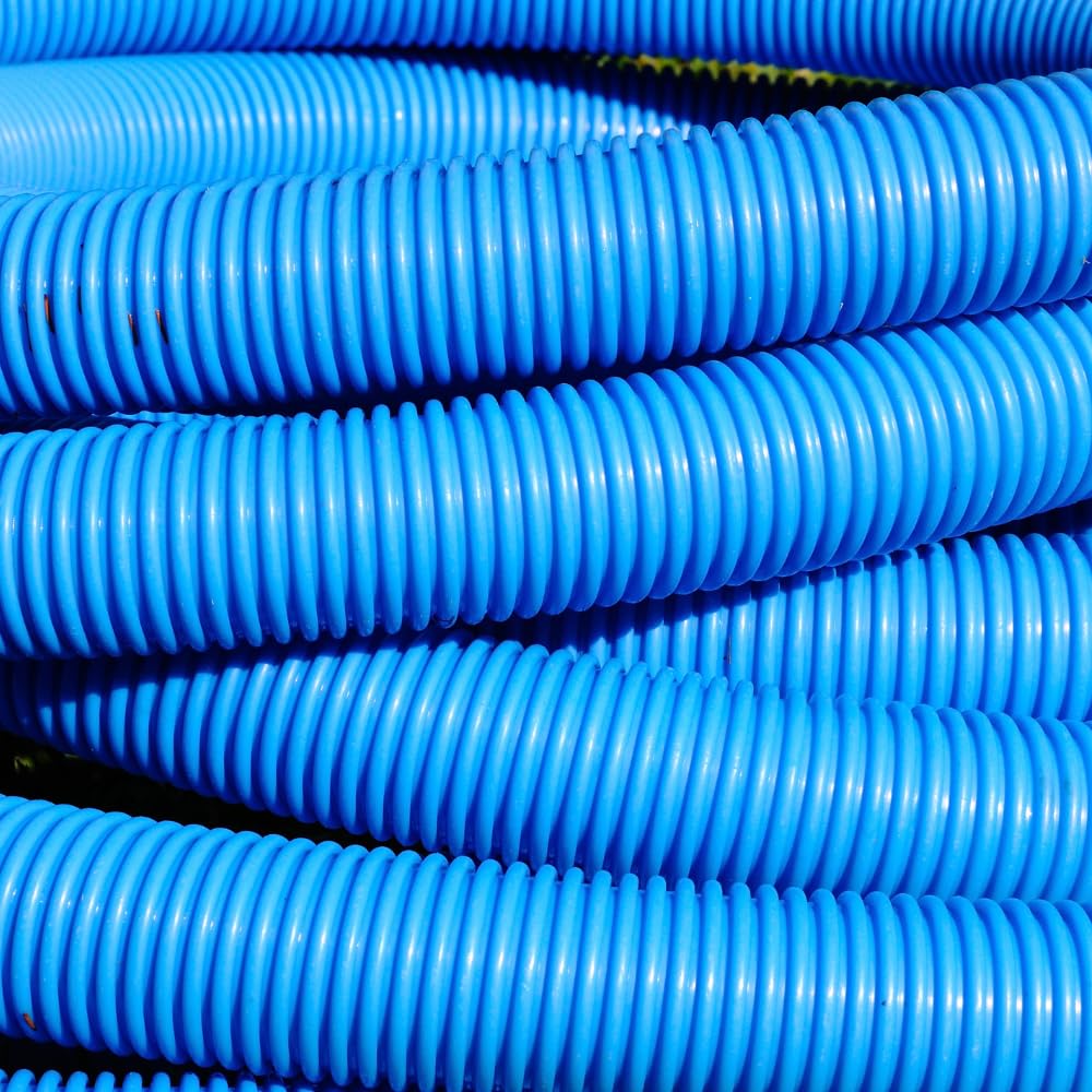 acquaverde | Tubo per Piscina con Manicotti, Galleggiante, Flessibile e Sezionabile, Ideale per Pulizia, Aspirazione, Skimmer e Pompe Filtranti - Blu (12 metri, ø 38 mm)