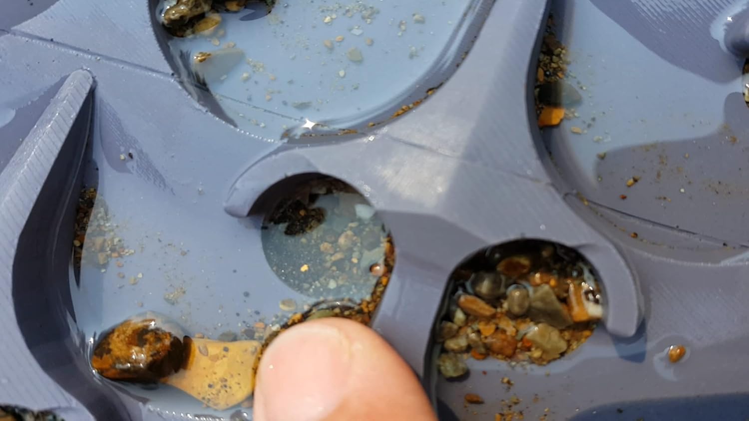 Dream Mat 12X36 Dredge Gold Prospecting Sluice Mat - Elite Gold Prospecting - Cutting-Edge Technology for Fine and Large Gold Recovery