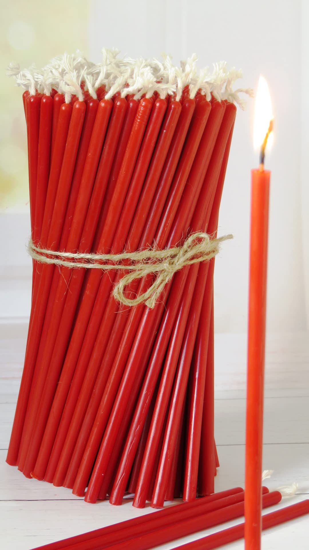 Peteko?lu 40 Pieces Red Pure Beeswax Candles - No-Drip, Smoke-Less, Tall, Thin Taper Decorative Candles for Church Prayer, Decor or Birthday Candles – Honey Scented Candles, mx268usa