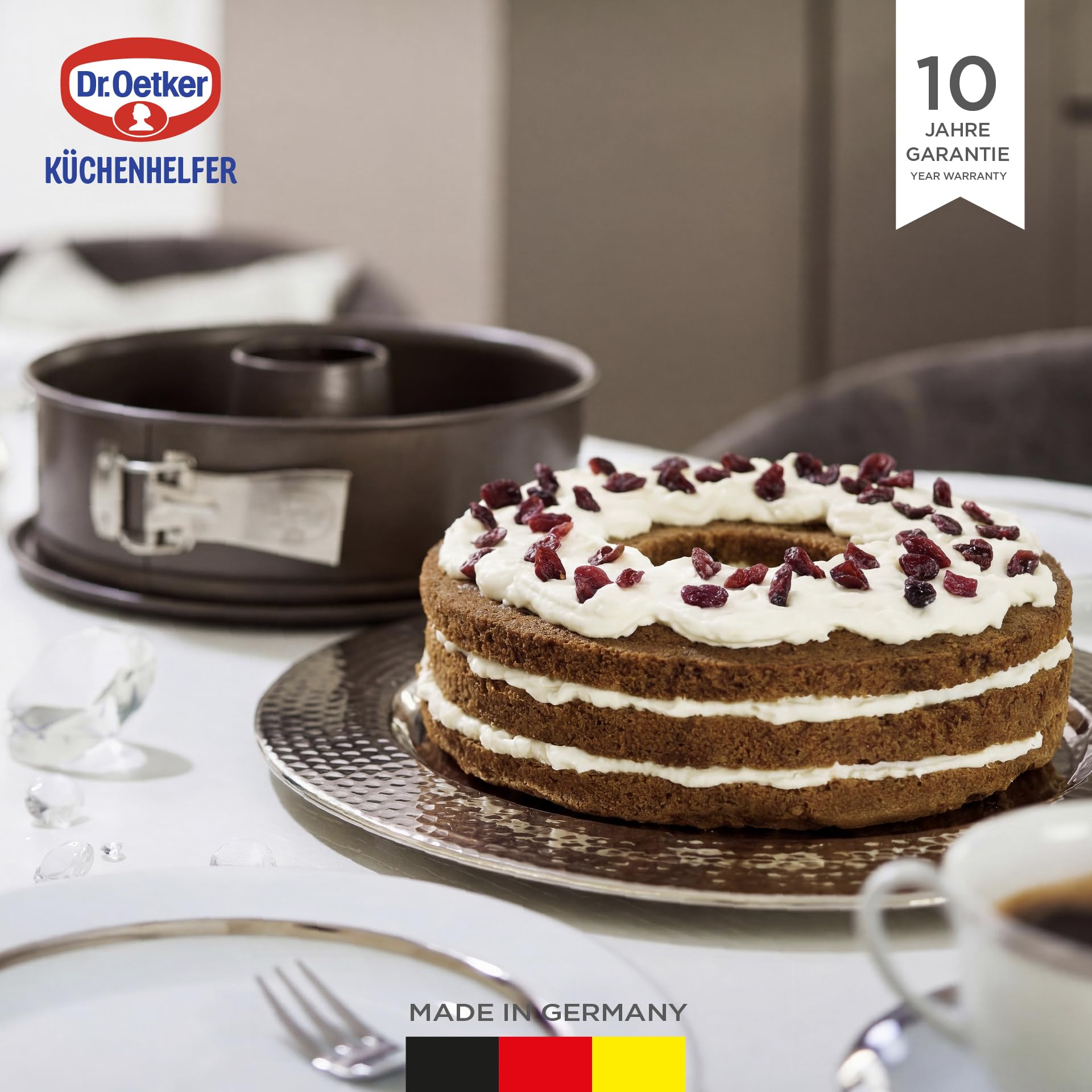 Dr. Oetker Springform mit Servier- & Rohrboden Ø 28 cm Back-Edition – Backform mit keramisch verstärkter Antihaft-Beschichtung, schnitt-& kratzfester Boden, hitzebeständig bis 230°C, 3650 ml