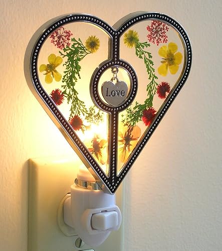 Miniatura 2 de BANBERRY DESIGNS Luz nocturna de corazón de amor con flores prensadas – Colgante grabado – Regalo decorativo y funcional – Medidas 4.5 pulgadas de