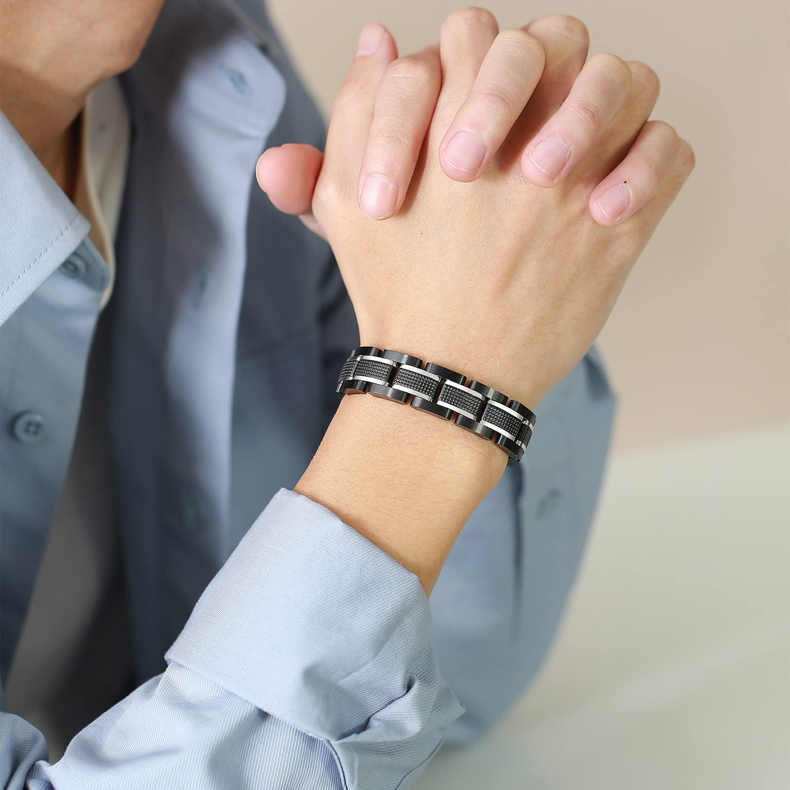 VNOX Custom Personalized Elegant Stainless Steel Two-Tone Blue&Black Link Bracelet for Men Husband Dad Son Gift,8.2"/8.6"