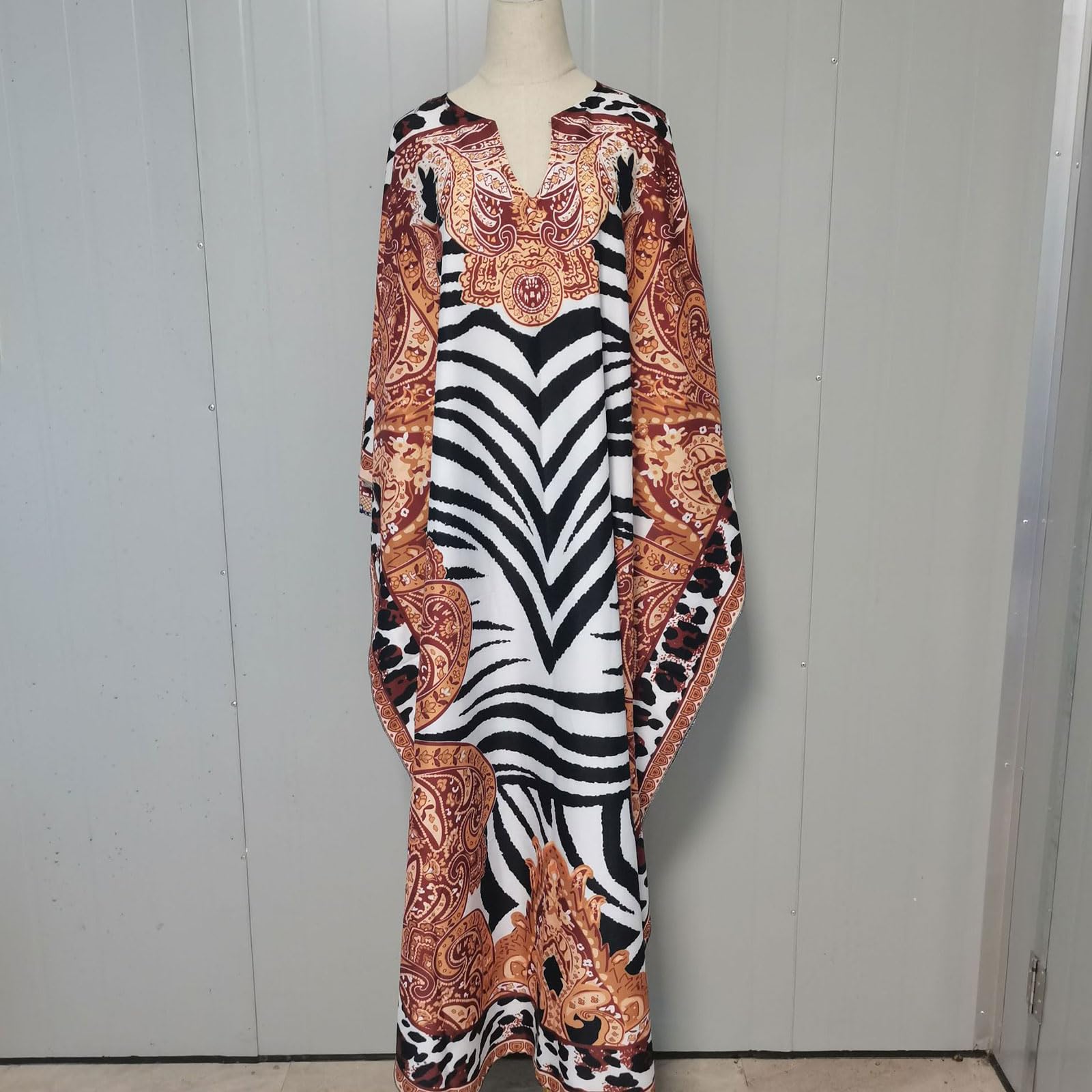 Rivestimento da spiaggia con stampa etnica oversize, caftani, costume da bagno, copritutto da donna