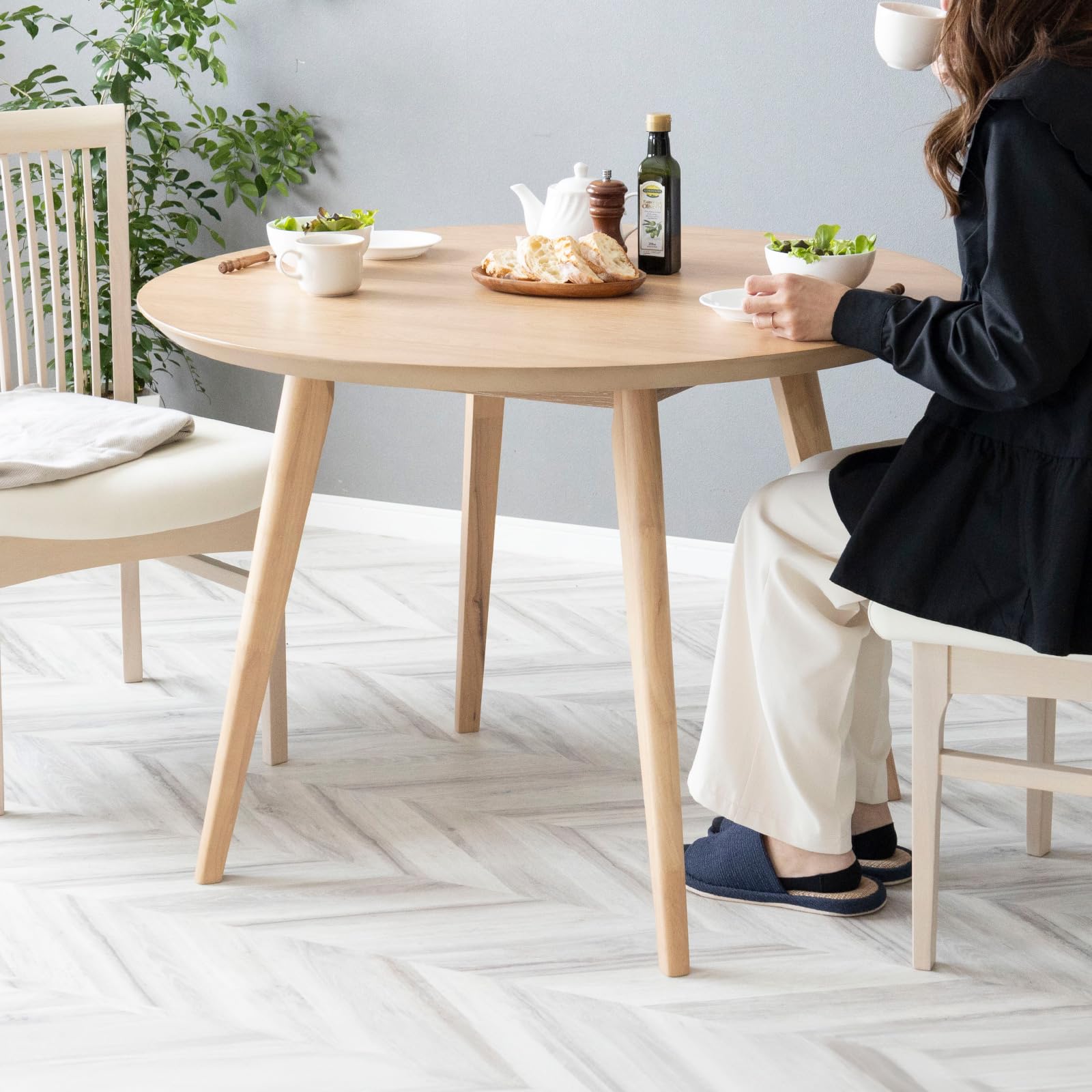 Amazon｜tac INTERIOR ダイニングテーブル 丸 100㎝ 2人 3人