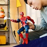 LEGO ǀ Marvel Spider-Man, la Figurine de Héros - Jouet Super-Héros - Figurine d'action & Minifigurine Collector pour Décoration Intérieure - Cadeau pour Garçon dès 12 Ans ou Ado Fan du Film 76346 - 2