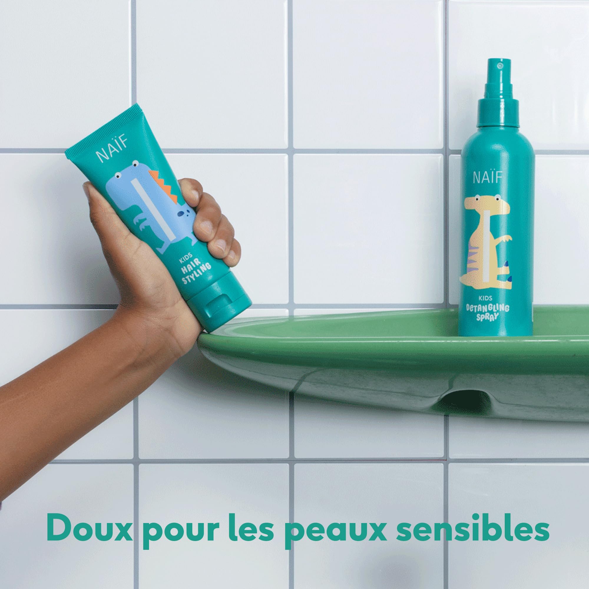 Naïf Mousse de douche colorée pour enfants 150 ml 0% SLES testé dermatologiquement