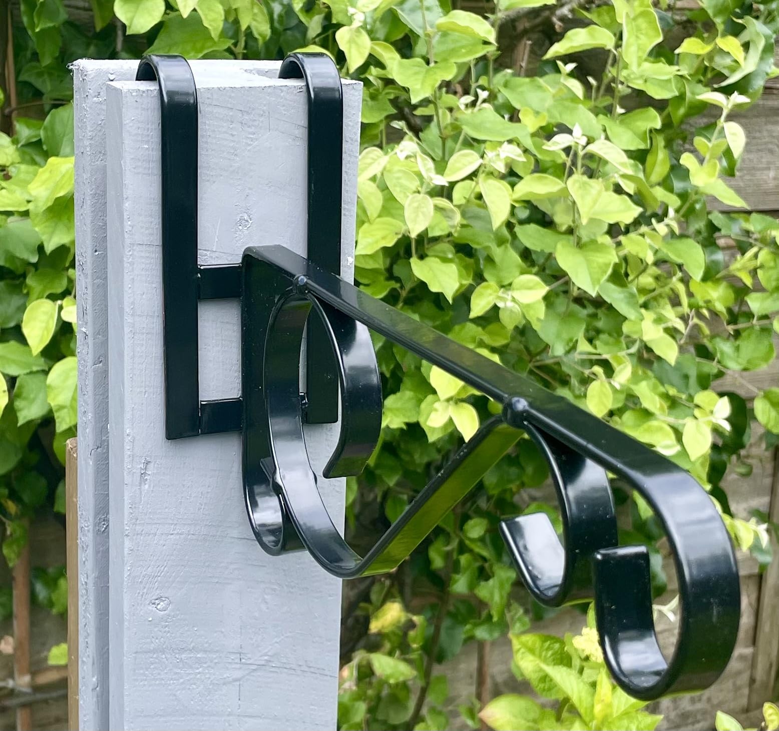 Slimline Concrete Fence Post Bracket