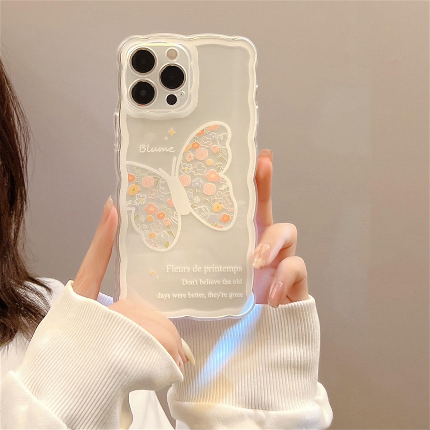 Custodia trasparente per iPhone 15, con motivo floreale astetico, farfalla, silicone TPU, design con bordo ondulato, per ragazze, custodia protettiva per iPhone 15