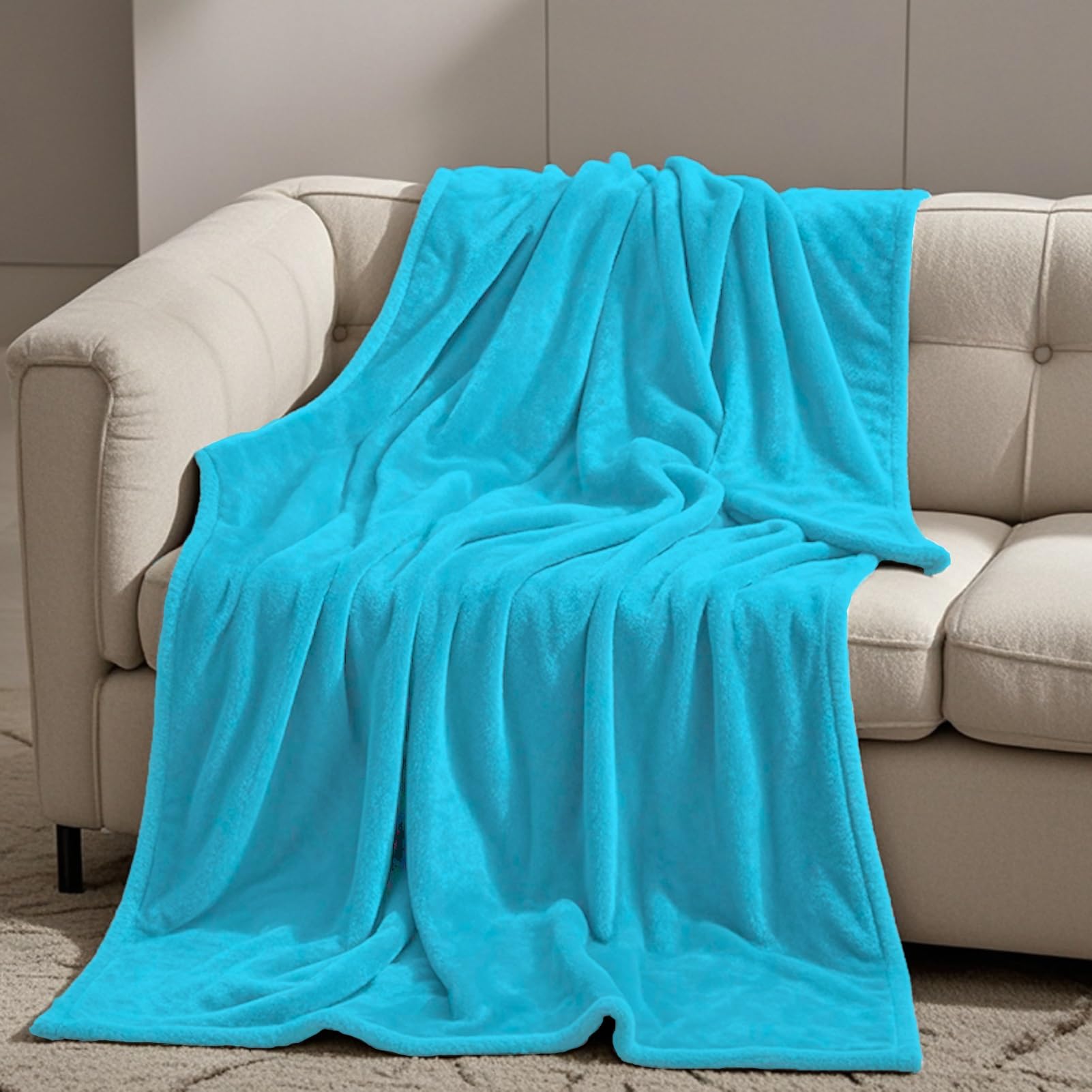 GOUTUI Fleece Blankets 200 x 280 cm Silk Touch Faux Velvet Blanket Polyester for Sofa Couch Bed Throw, Sky Blue