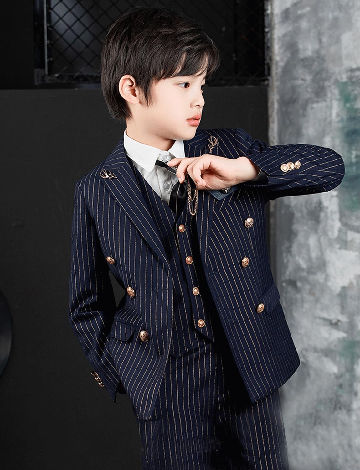 Boys' Stripe Suit Peak Lapel Jacket and Vest Trousers 3 Pieces Set Formal Banquet