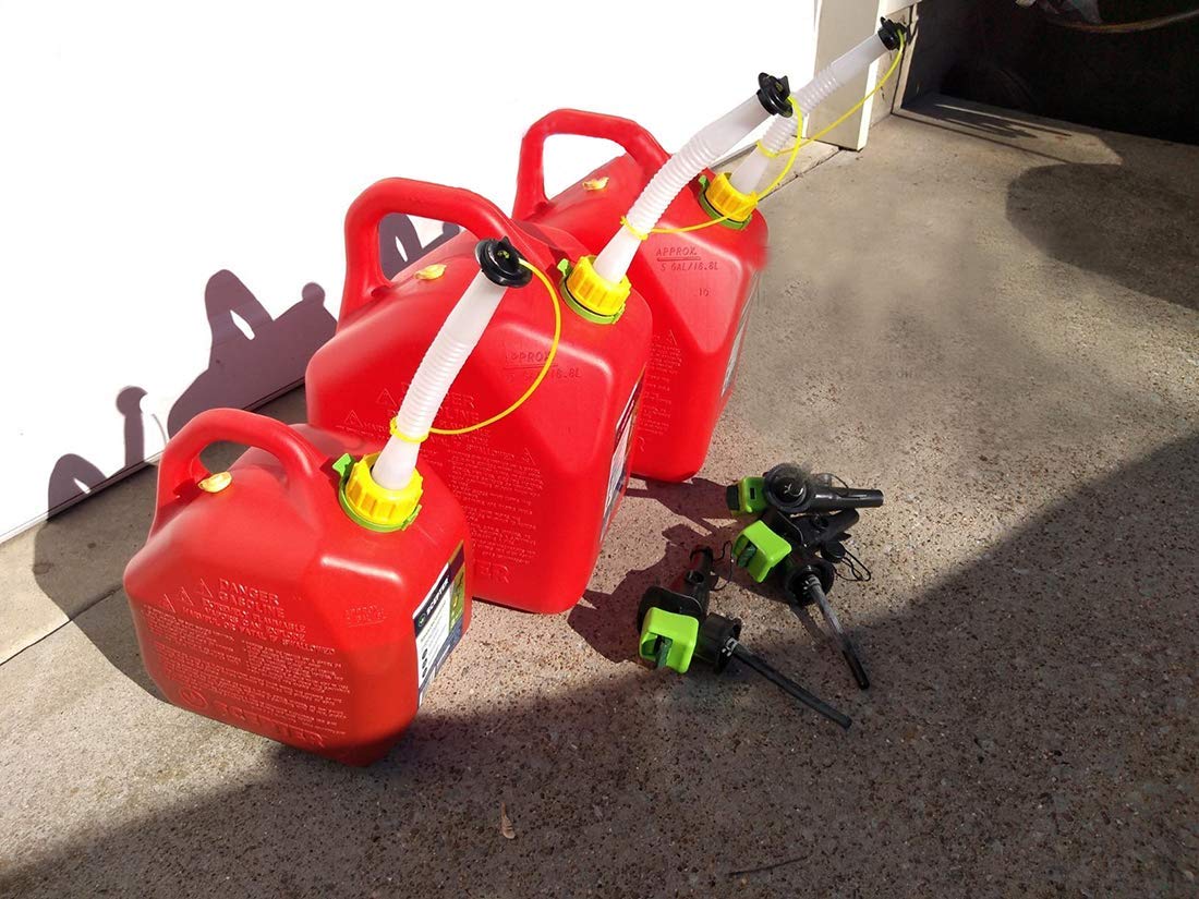 Replacement Gas Can Spouts Improved Design Flexible Pour Nozzle for Older Gas Can Fuel Water Jug 1 2 5 Gal White : Automotive