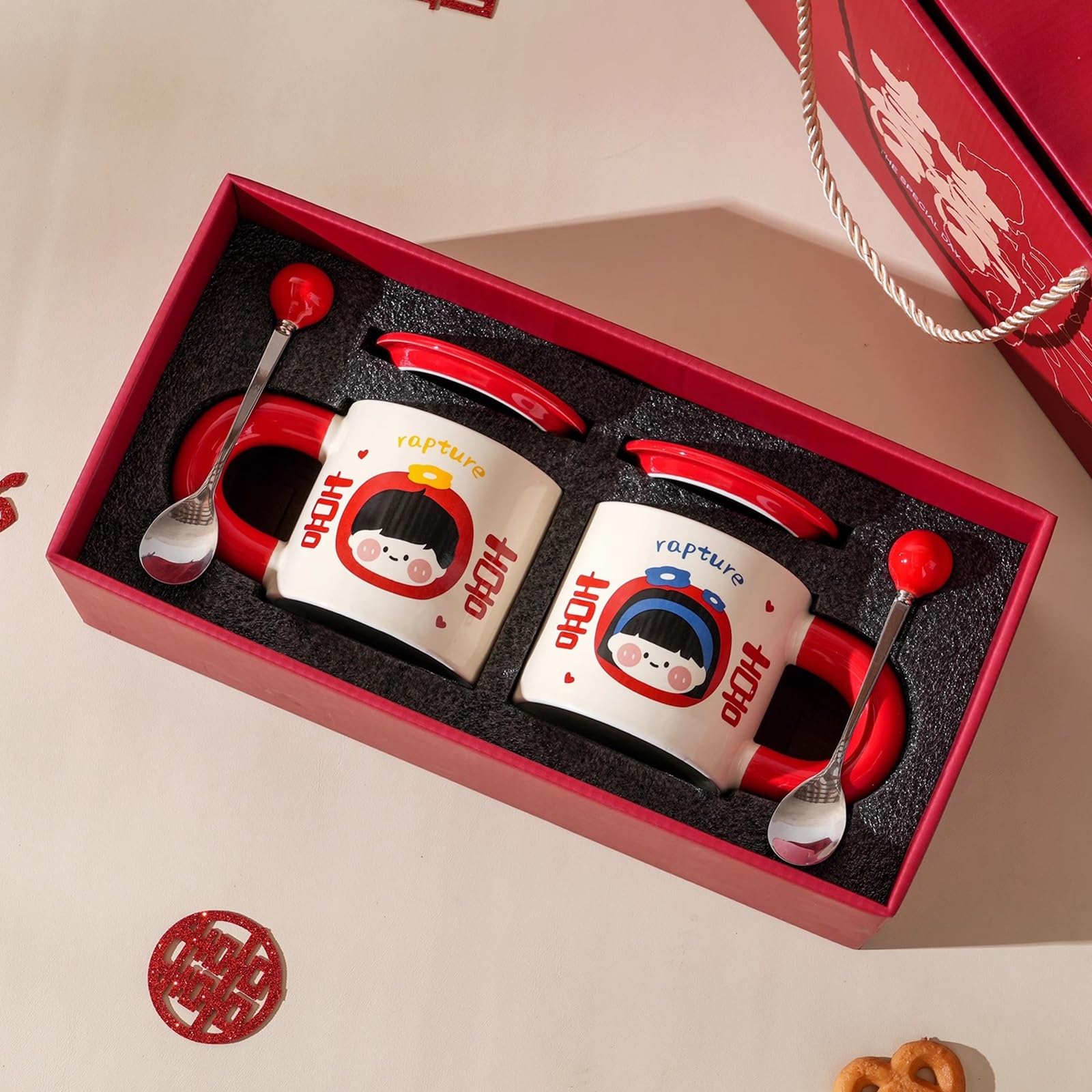 Tazza da tè dal Design Unico, Tazza in Ceramica con Coperchio e Cucchiaio a Forma di Ragazzo Felice, da Caffè da 380 Ml per tè e Caffè, Grazioso Regalo di San o Natale(Red)