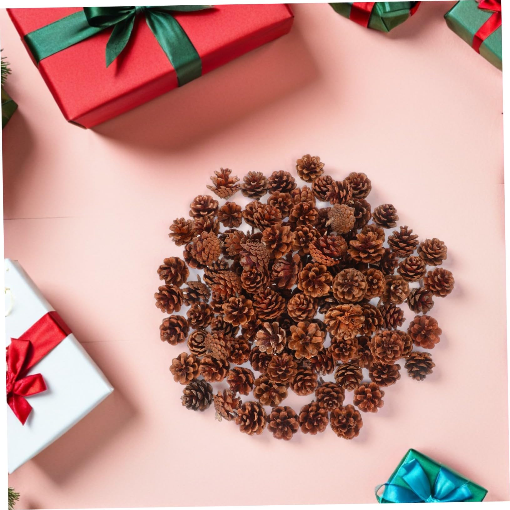 TOPBATHY 130 Mini Piñas de Pino Auténticas para Adornos Rústicos de Temporada, Relleno para Jarrones y Adornos Navideños para Mesa de Centro