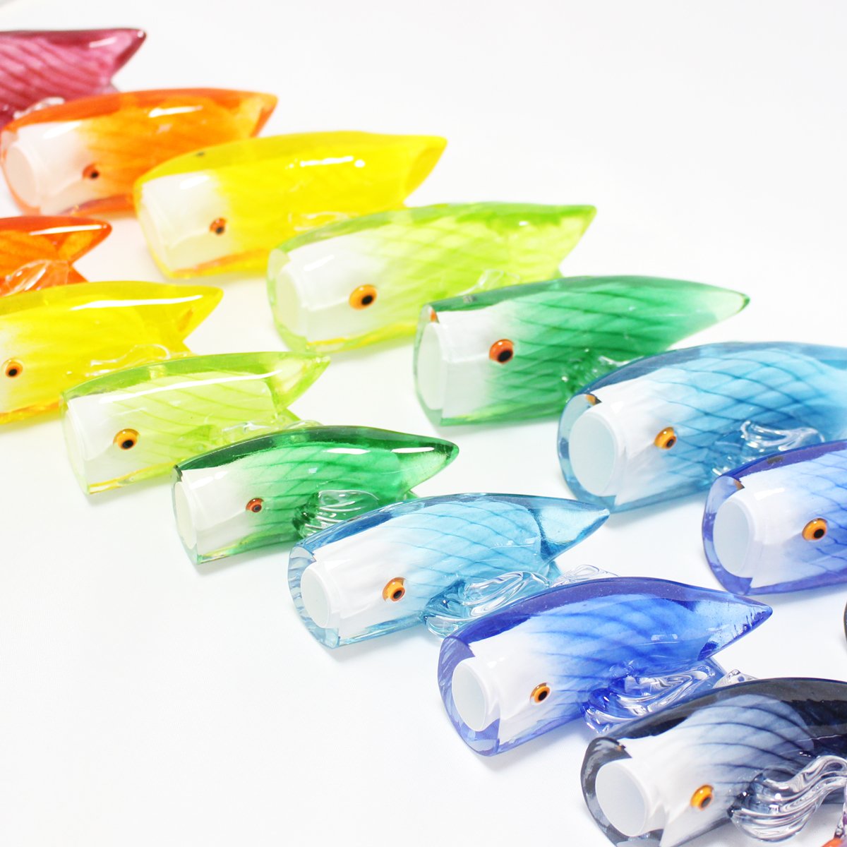 【こいのぼり・置物】glasscalico グラスキャリコ ハンドメイド アート Amazon | ガラスのこいのぼり （大・桃色） glass calico グラス