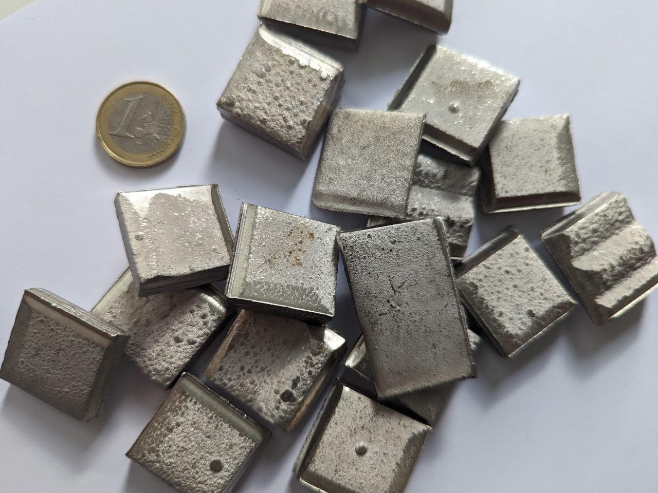 Anode en nickel pur 99 % au format 20 x 20 mm, lot de 1 kg pour fonderie de précision