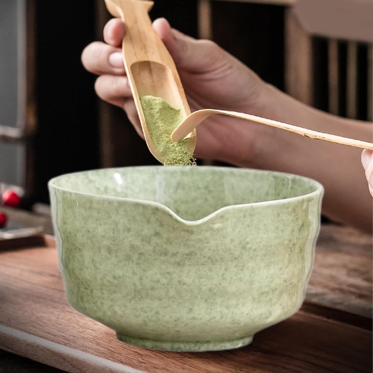 XPSSJMU , Matcha-Rührer, Matcha-Rührer, Matcha-Rührer-Set, Keramik-Matcha-Set inklusive Matcha-Schüssel mit Ausgießer, Matcha-Rührer-Ständer und Bambuslöffel, bestes Geschenk für Ihre Lieben