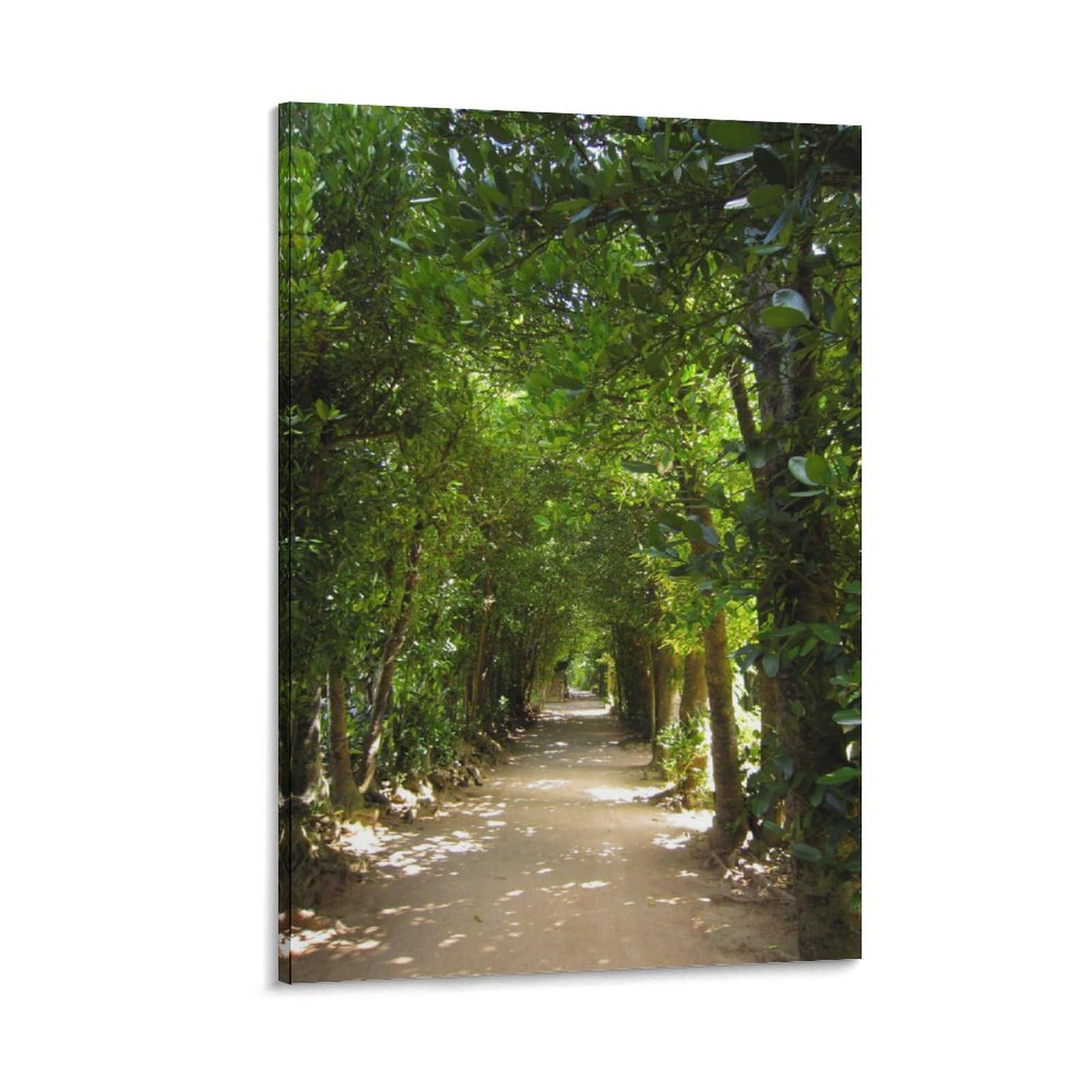 風景画　壁掛け　K.Ogi Amazon.co.jp: 絵画 沖縄県 備瀬-フクギ並木の道インテリア 絵画