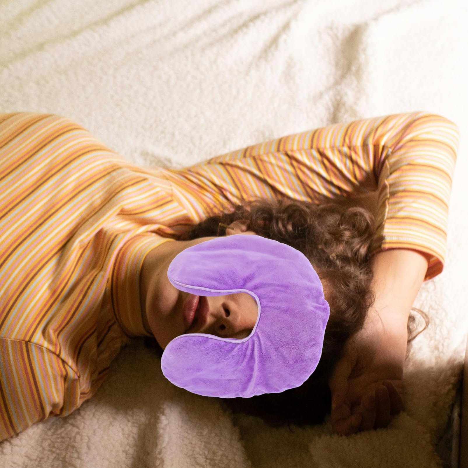 Lavendel Augenmaske mit Mineralperlen für Wärme und Kältetherapie