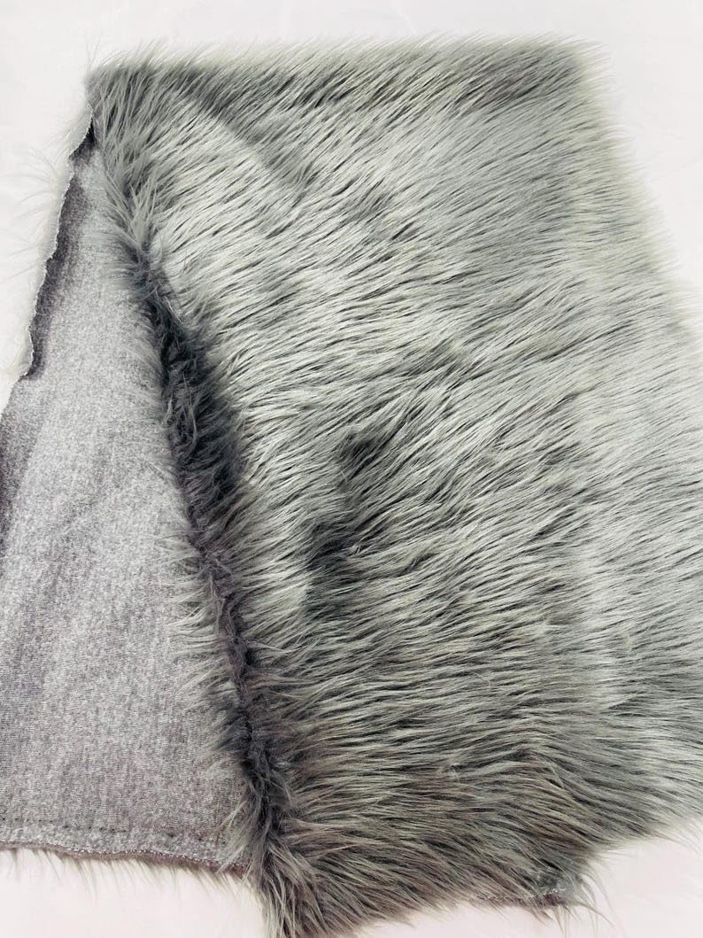 New Creations Fabric & Foam Inc, Shaggy Faux Fur Fabric by Yard, Long Pile Luxury Shaggy Craft. (Charcoal)